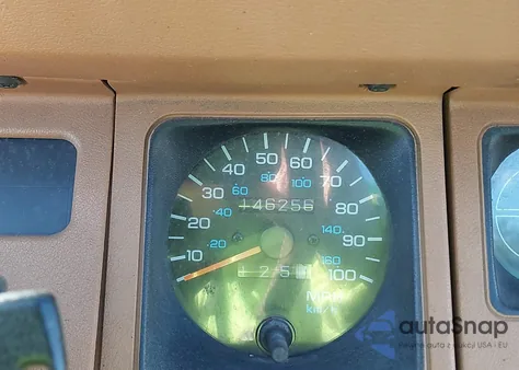 1995 Jeep Wrangler / Yj Sahara из США, поврежденный, VIN 1J4FY49S6SP275021